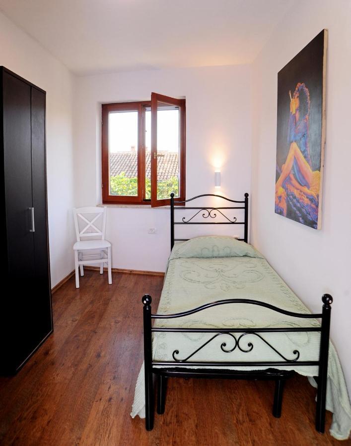 Apartment Fojba Πούλα Εξωτερικό φωτογραφία