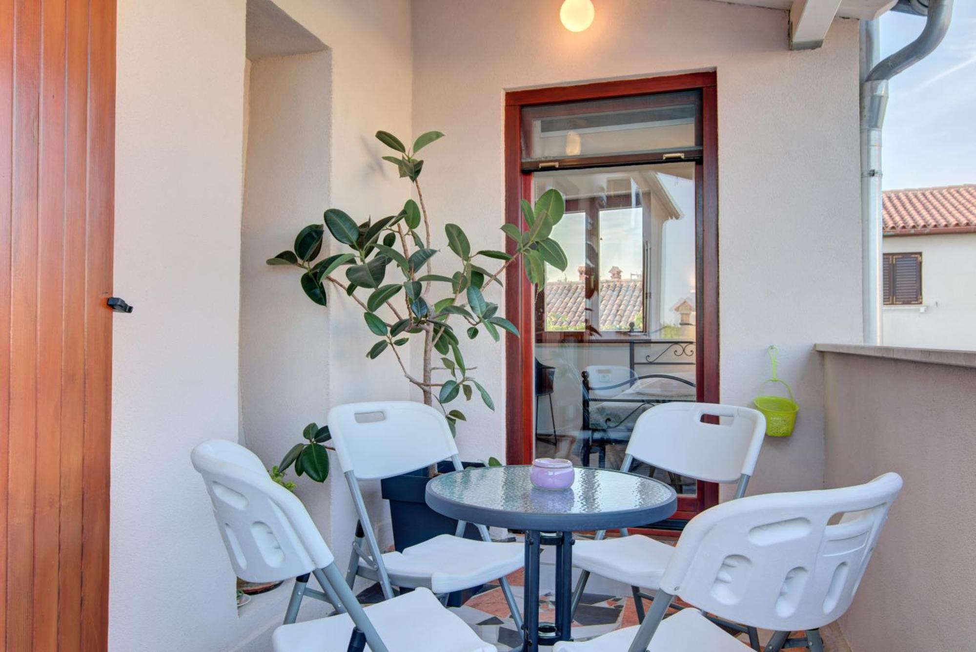 Apartment Fojba Πούλα Εξωτερικό φωτογραφία